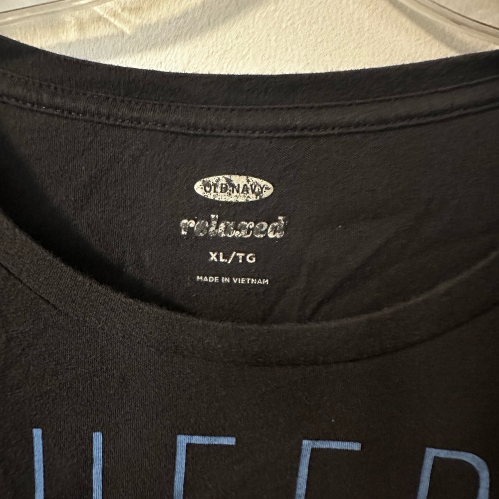 Old Navy women Black Relaxed Fit T-Shirt